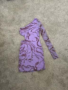 Lucy in the Sky Addison One Shoulder Cutout Dress in Purple Swirl Mesh Size S